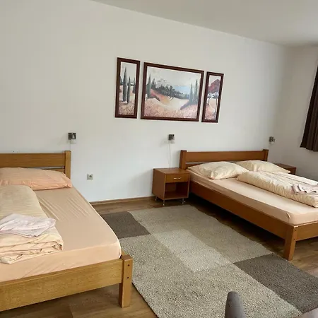 Uhliská Nižná